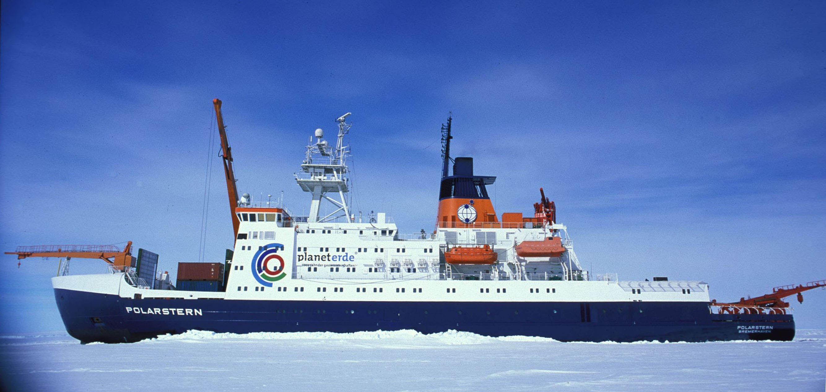 The German polar research vessel POLARSTERN in Atka Bay, Antarctica in 2002. (Source: Hannes Grobe, Alfred Wegener Institute via Wikimedia Commons)