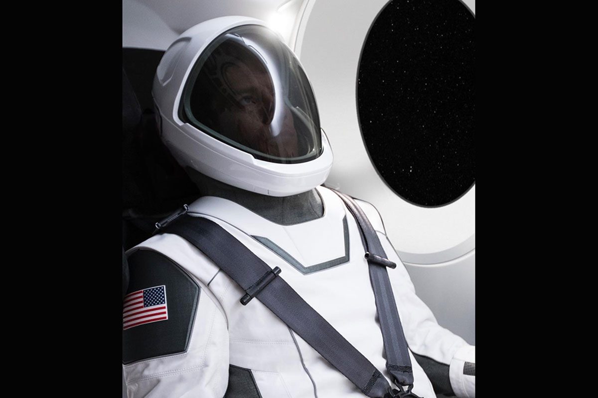 SpaceX Unveils Snazzy New Suit Design