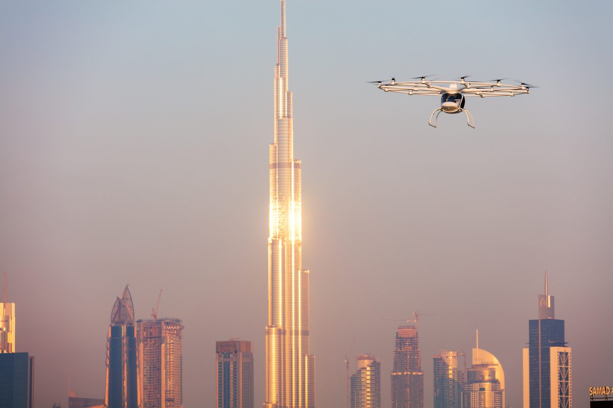 Dubai’s Flying Taxi Drone Takes First Public Flight