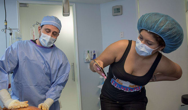 Docs Want to Rein In Plastic Surgery Circus Acts