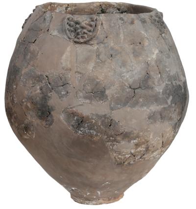 Neolithic jar from Khramis Didi-Gora, Georgia. (Courtesy of the Georgian National Museum)