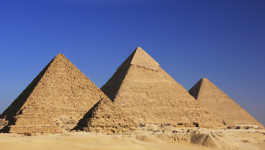 Cosmic Rays Uncover New Room in Egypt's Great Pyramid