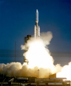 VOYAGER 1, ABOARD TITAN/CENTAUR-6 LIFTED OFF ON SEPTEMBER 5, 1977, JOINGING ITS SISTER SPACECRAFT, VOYAGER 2, ON A MISSION TO THE OUTER PLANETS.