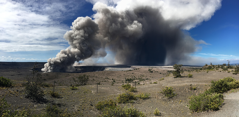 Explosions at Kilauea's Summit Have Intensified