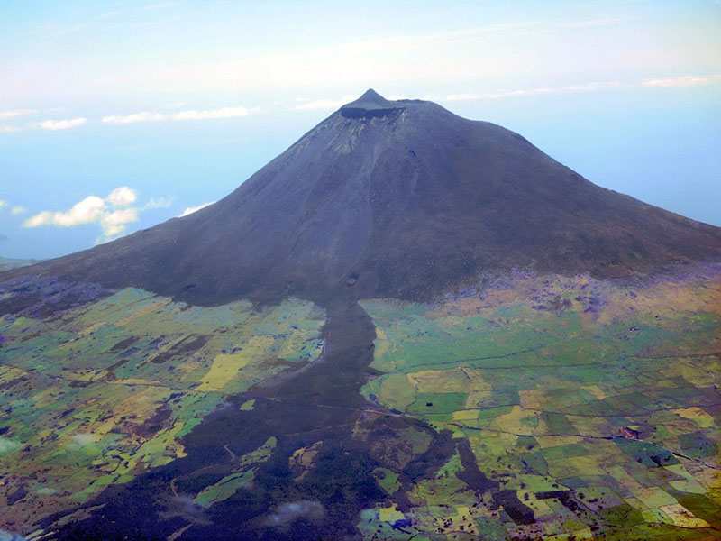 Pico in the Azores. David Stanley, Flickr.