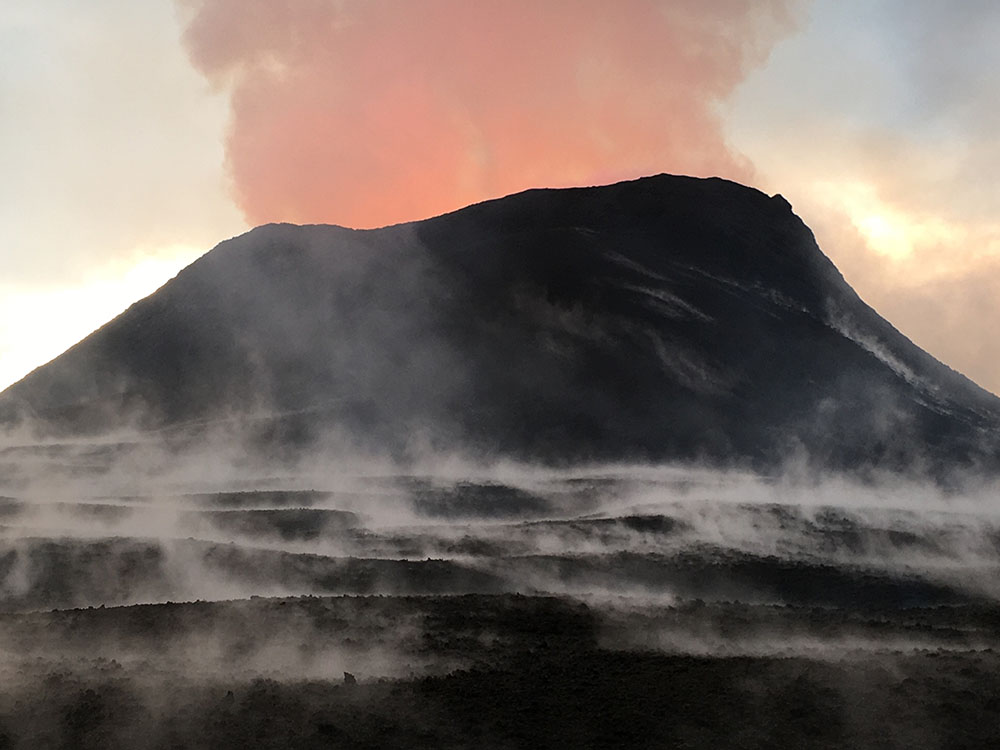 KÄ«lauea Builds a Cinder Cone and a New Eruption Starts in the Galapagos
