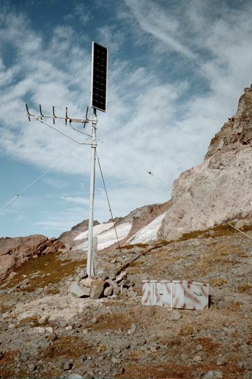 The lone seismometer at Glacier Peak. USGS.